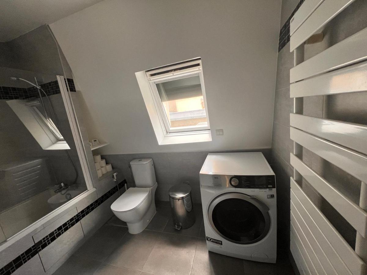 Appartement Champs-Elysees - Hala ปารีส ภายนอก รูปภาพ
