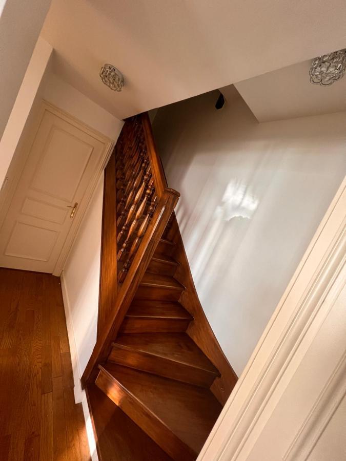 Appartement Champs-Elysees - Hala ปารีส ภายนอก รูปภาพ