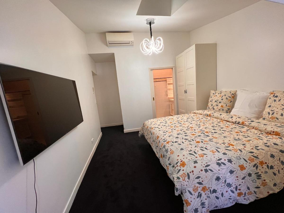 Appartement Champs-Elysees - Hala ปารีส ภายนอก รูปภาพ